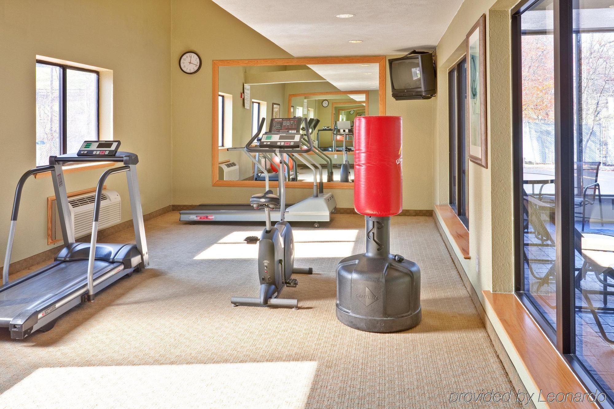 Holiday Inn Express Winfield - Teays Valley Hurricane Instalações foto